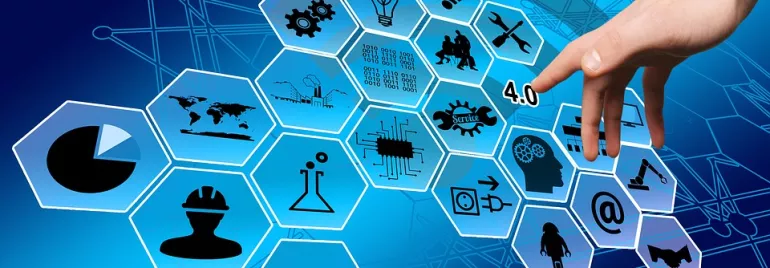 Mano señalando iconos de tecnología y conectividad.